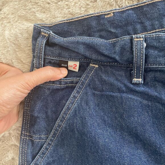 Carhartt Men FR Flame Resistant Relaxed Fit Jeans Denim 2112CAT2 Size 46x32 Work - Picture 4 of 16
